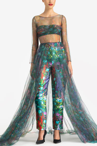 Black printed trail top