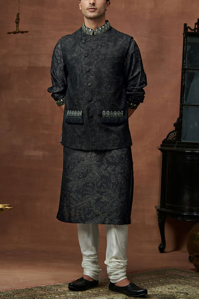 Black quilted and embroidered bandi