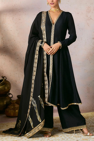 Black sequin embroidered kurta set