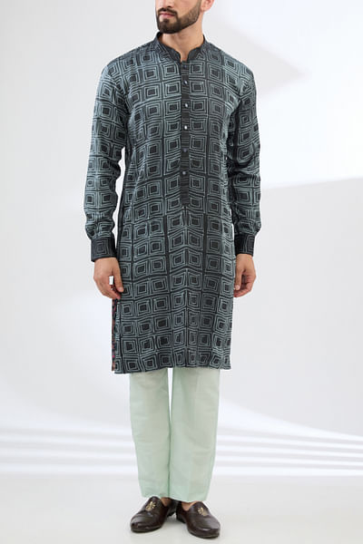 Black square printed shibori kurta set
