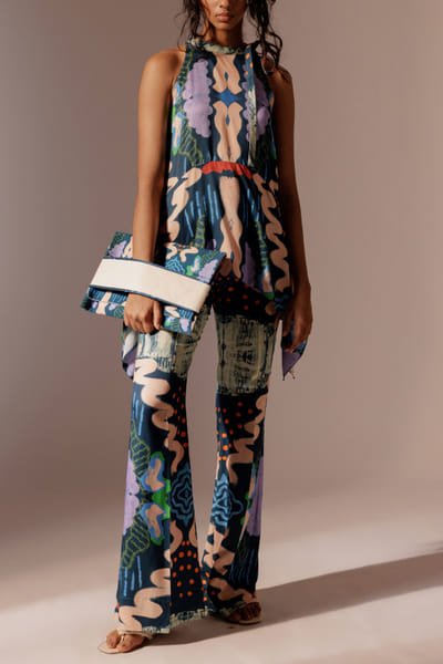 Blue artsy print flared pants