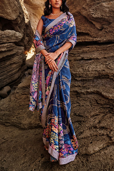 Blue floral and artsy print sari set