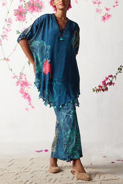 Blue floral and bird printed short kaftan set