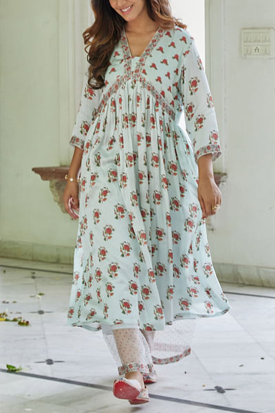 Blue floral printed gathered kurta set