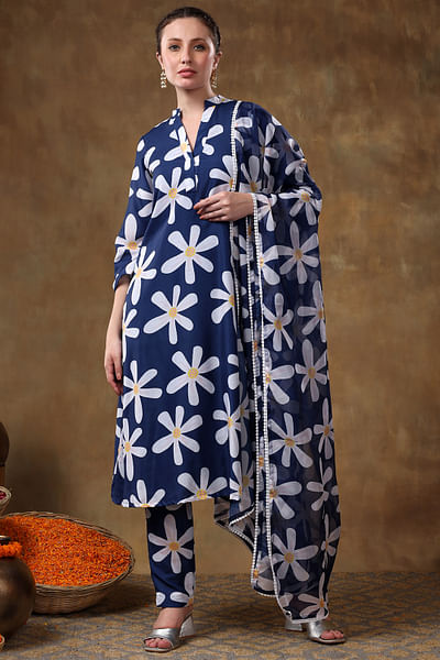Blue floral printed kurta set