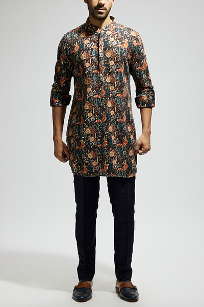 Blue jaal embellished kurta