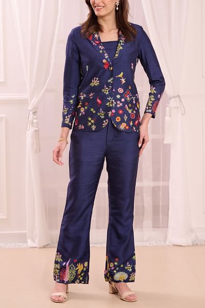 Blue kalamkari embroidery blazer set