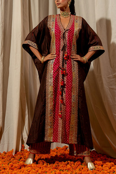 Brown aari embroidered bandhani kaftan