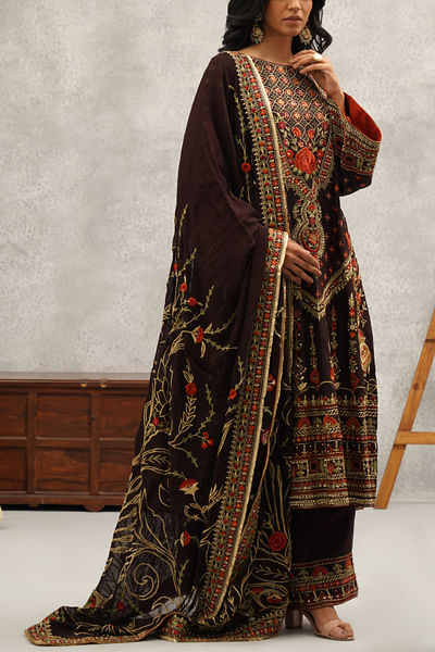 Brown floral resham embroidered kurta set