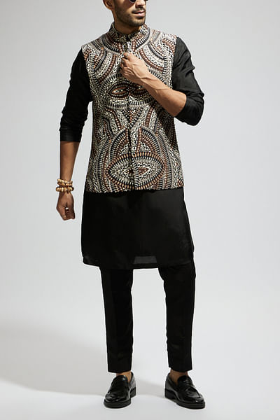 Brown zentangle embellished bandi set
