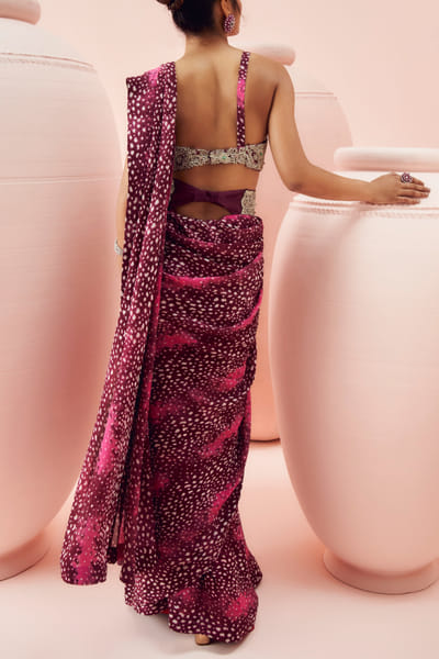 Bhumika Sharma Burgundy rosette printed sari set BHUJAN25D13528