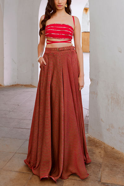Chilly red stripe printed flared skirt set