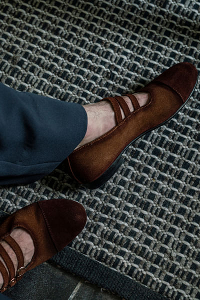 Coffee and tan ombre strappy shoes