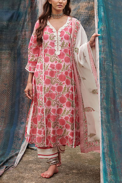 Cream and red floral print mul kurta set