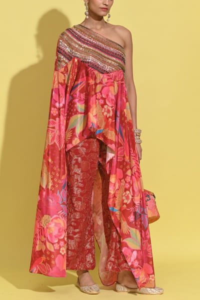 Crimson red one-shoulder cape set