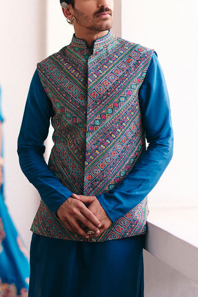 Dark teal geometric embroidery bandi kurta set