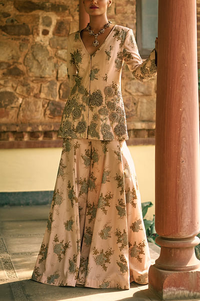 Dusty pink floral embroidered jacket set