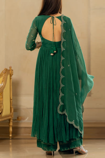 Paulmi & Harsh Emerald green motif embroidery anarkali set PNHFEB2404