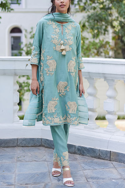 Fall green elephant embroidered kurta set