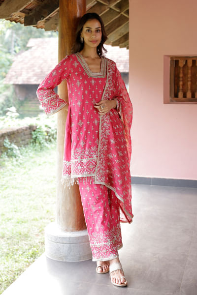 Fuchsia embroidered short kurta set