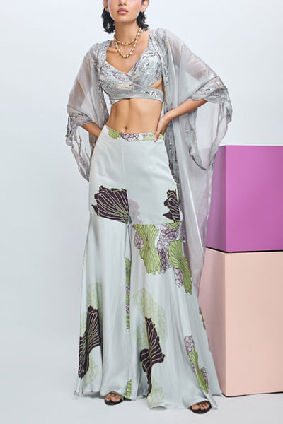 Glass grey embroidered cape set