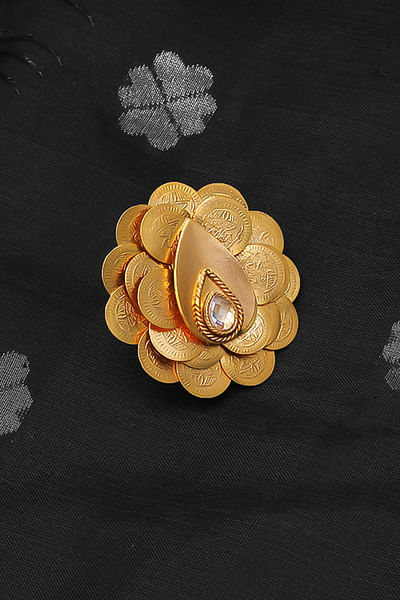Gold coin cluster ring