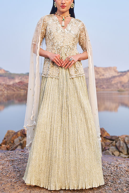 Nidhika Shekhar
