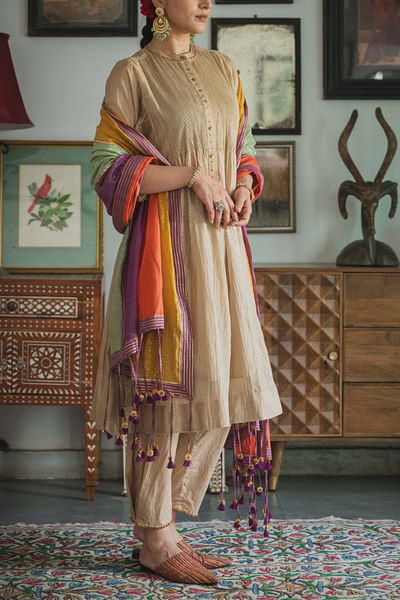 Gold foil block printed pintuck kurta
