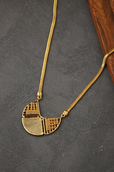 Gold geometric long necklace