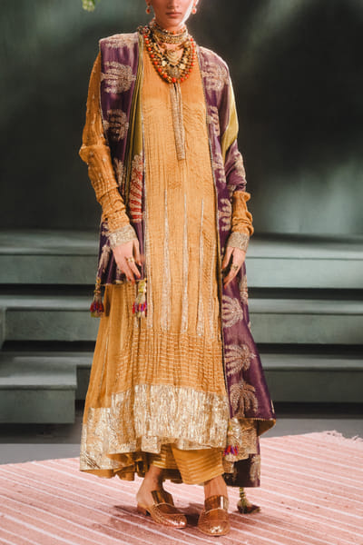 Masaba Gold gota embellished anarkali set MSBSEP24D105