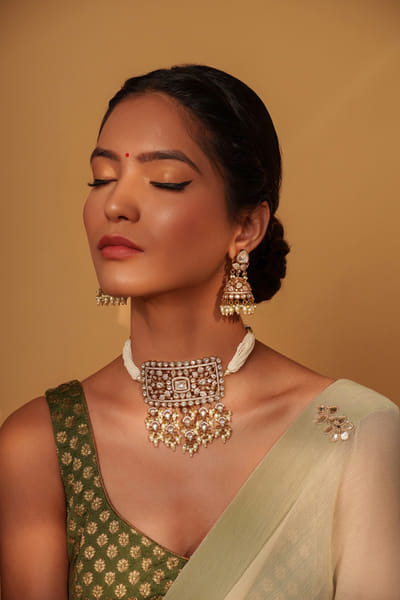 Gold kundan and polki choker set