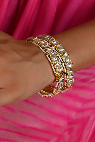 Gold kundan bangles
