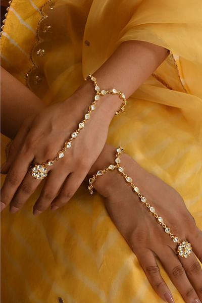 Gold kundan haath phool