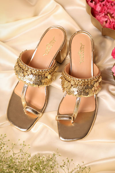 Gold metallic coin detail kolhapuri heels