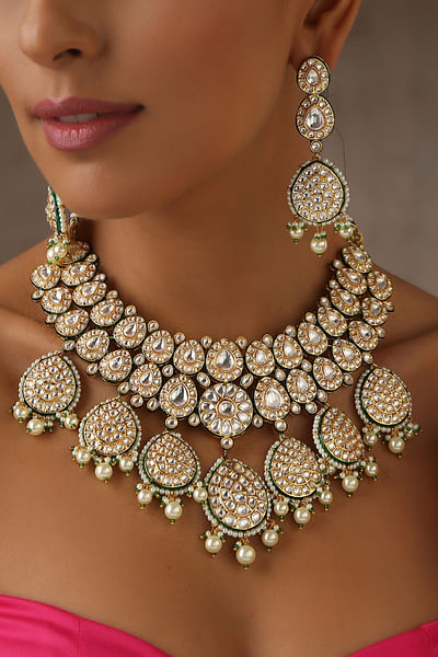 Gold moissanite polki and pearls necklace set