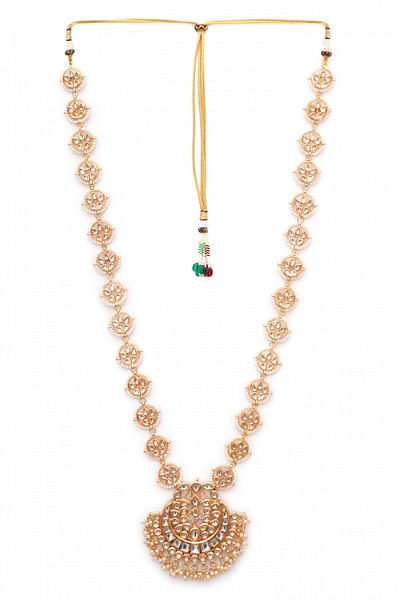 Gold pearl and kundan embellished necklace