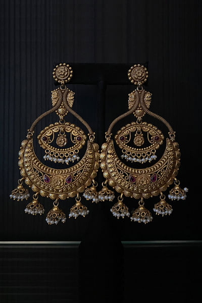 Gold pearl jhumka chandbalis