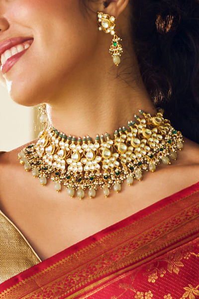 Golden kundan polki necklace set