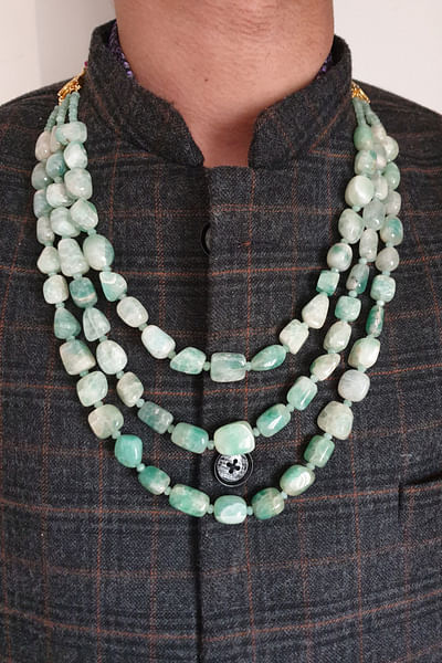 Green bead stone layered necklace