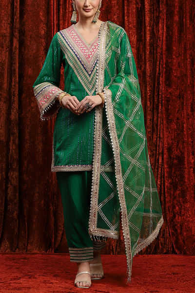 Green dori embroidery short kurta set