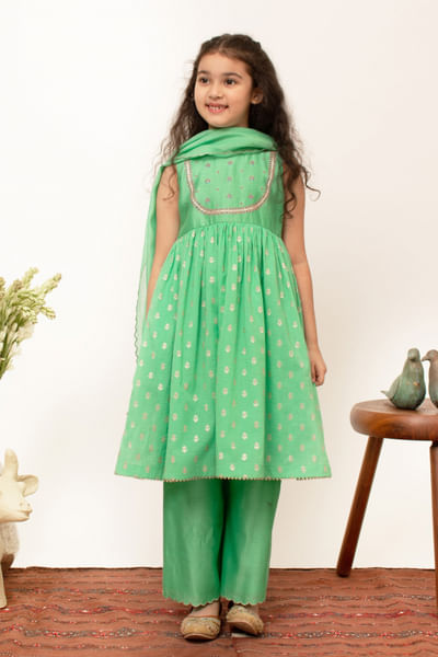 Green embroidered kurta set