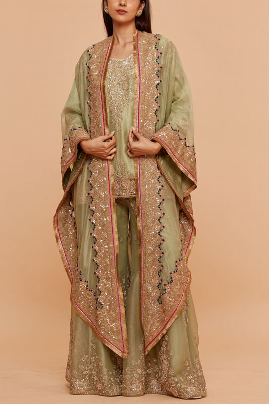 Anamika khanna drape saree shop