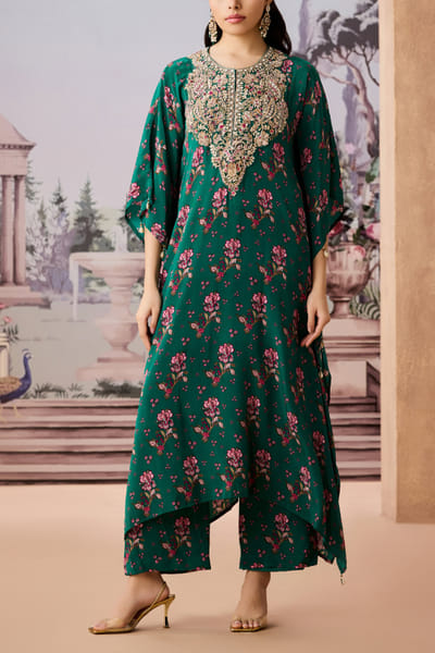 Green floral printed embroidered kaftan set