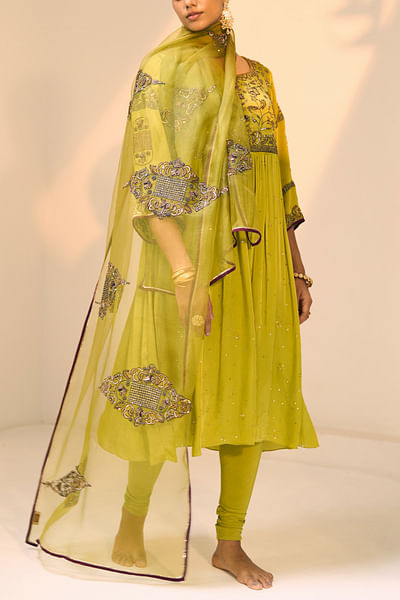 Green hand embroidery dupatta