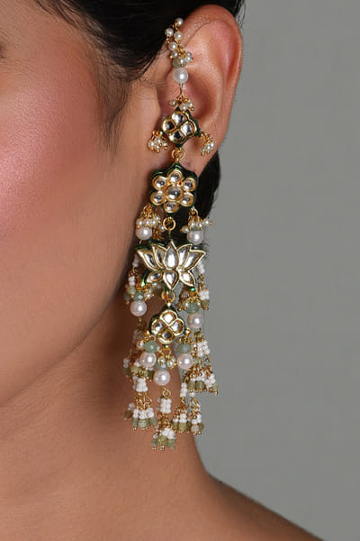 Green kundan and onyx extension earrings