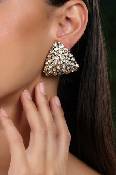 Gold kundan earrings