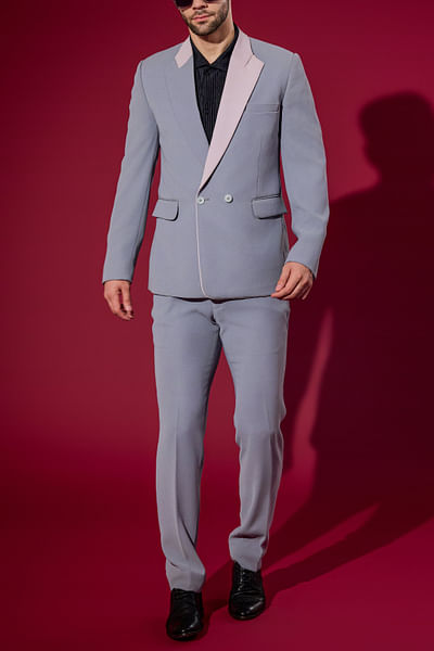 Grey contrast lapel suit set