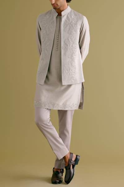 Devnaagri Grey dori embroidered bandi kurta set DEVDEC24D11861