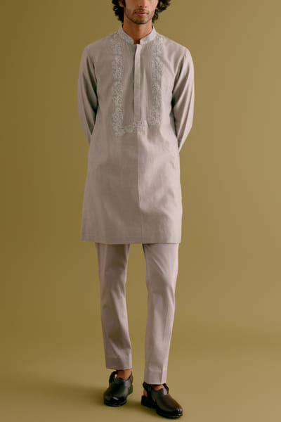 Devnaagri Grey floral dori embroidered kurta set DEVDEC24D11869