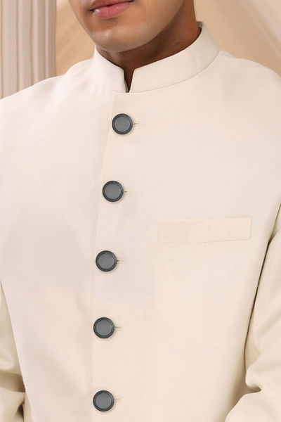 Grey geometric brass button set